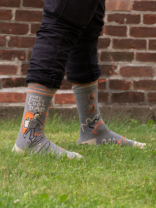 Here Comes Cool Dad M-Crew Socks