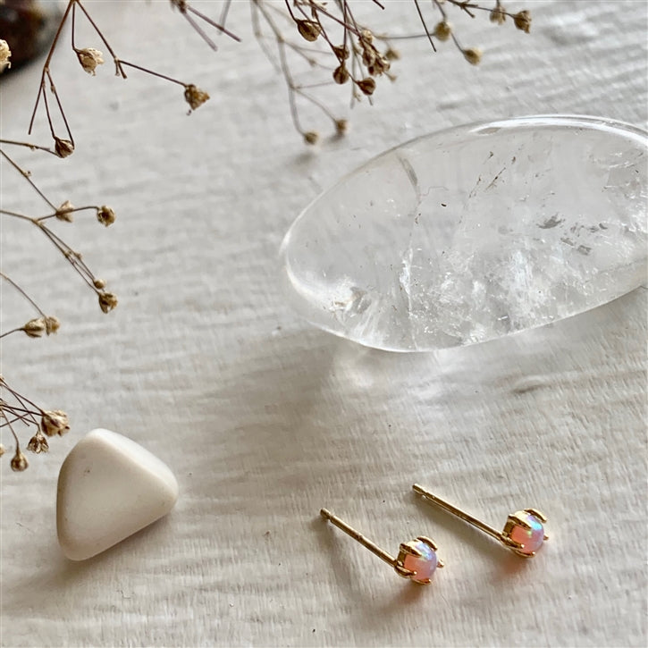 Tiny Dancer Opal Stud