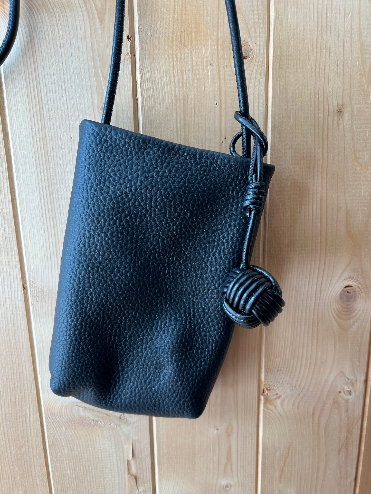 Bae Sling Bag