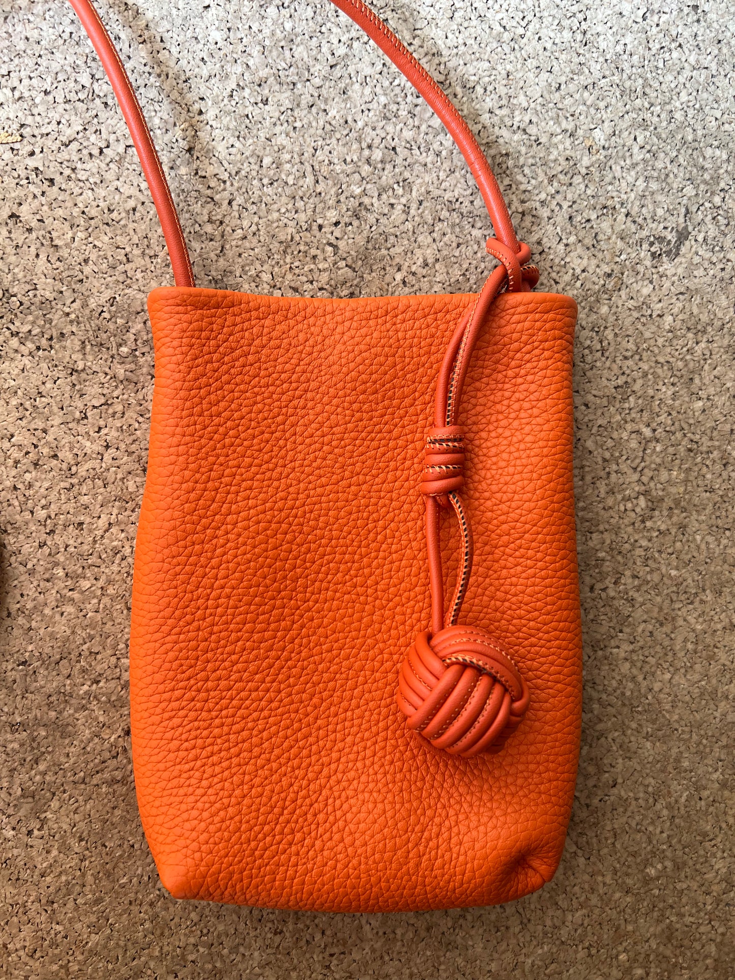 Bae Sling Bag