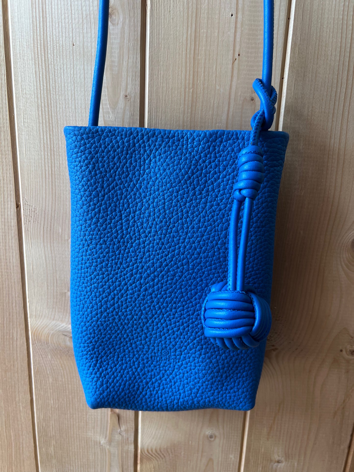 Bae Sling Bag