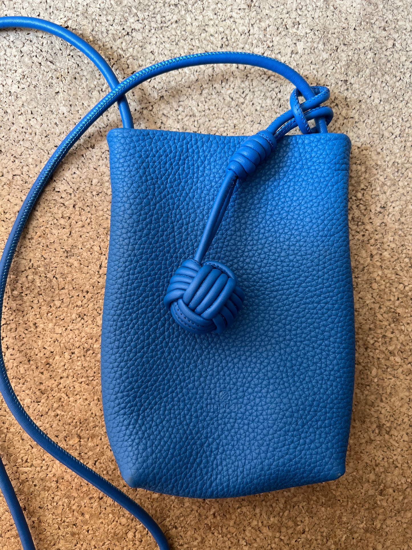 Bae Sling Bag