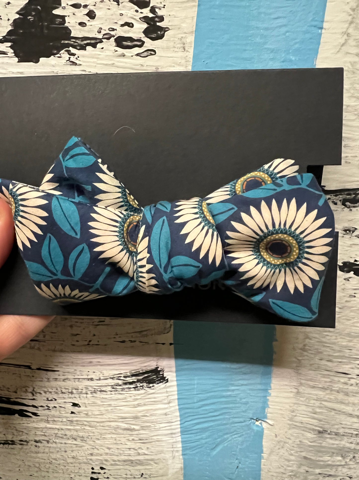 Pomp & Ceremony Bow Tie