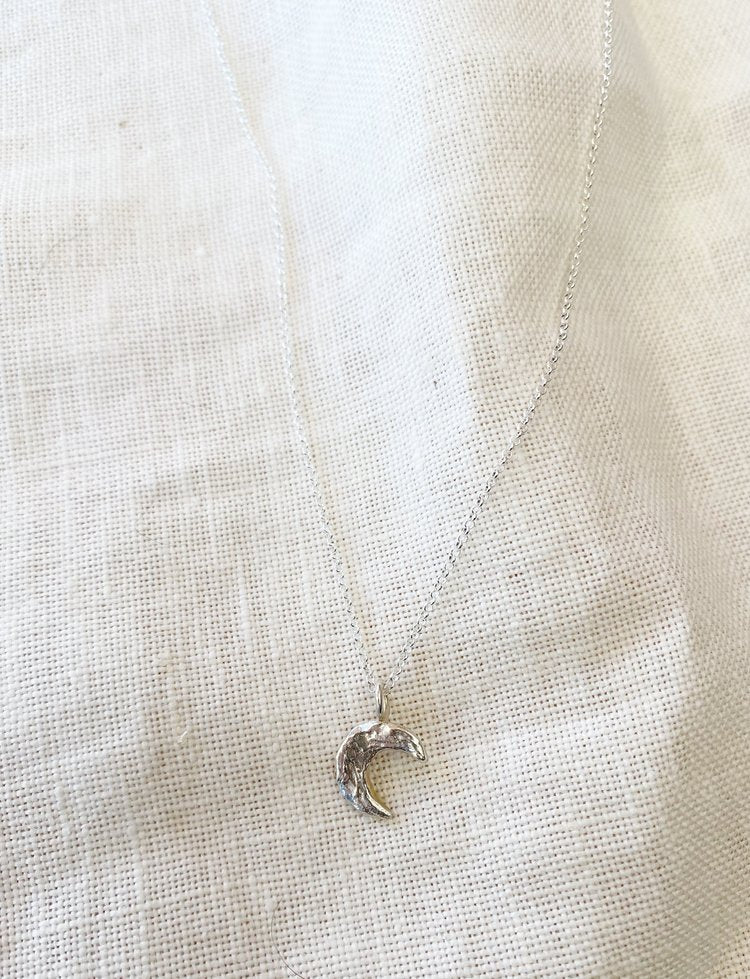 Luna Necklace