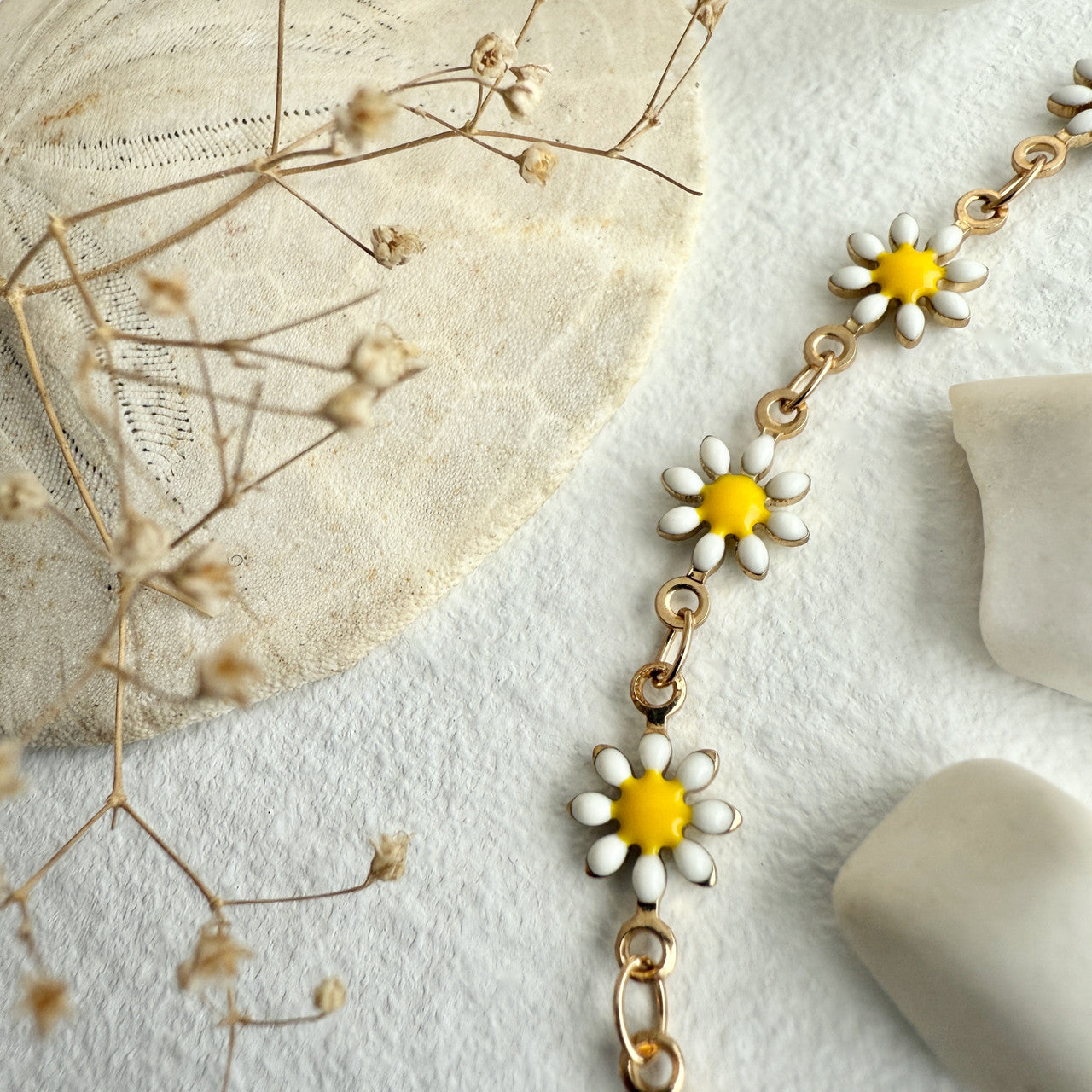"Daisy Jane" Flower Chain Necklace