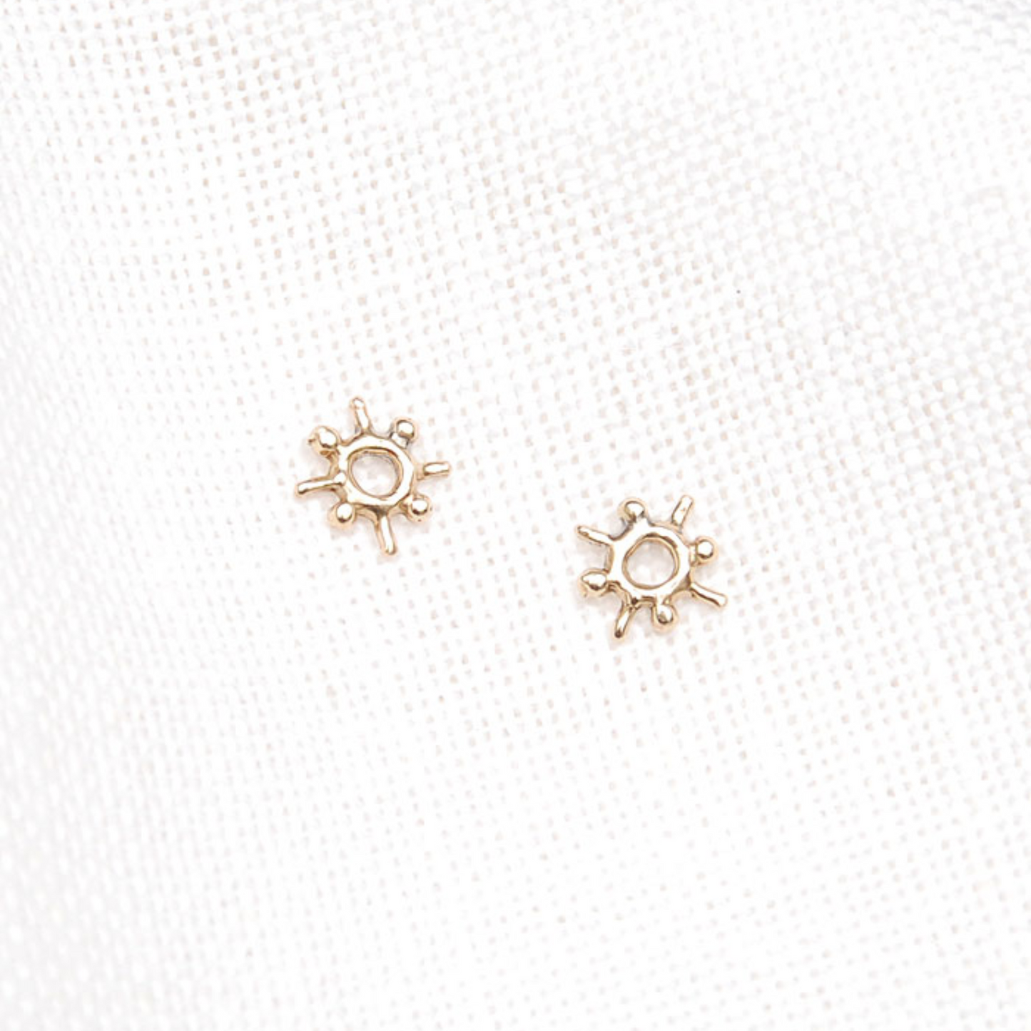 Nomad Studs