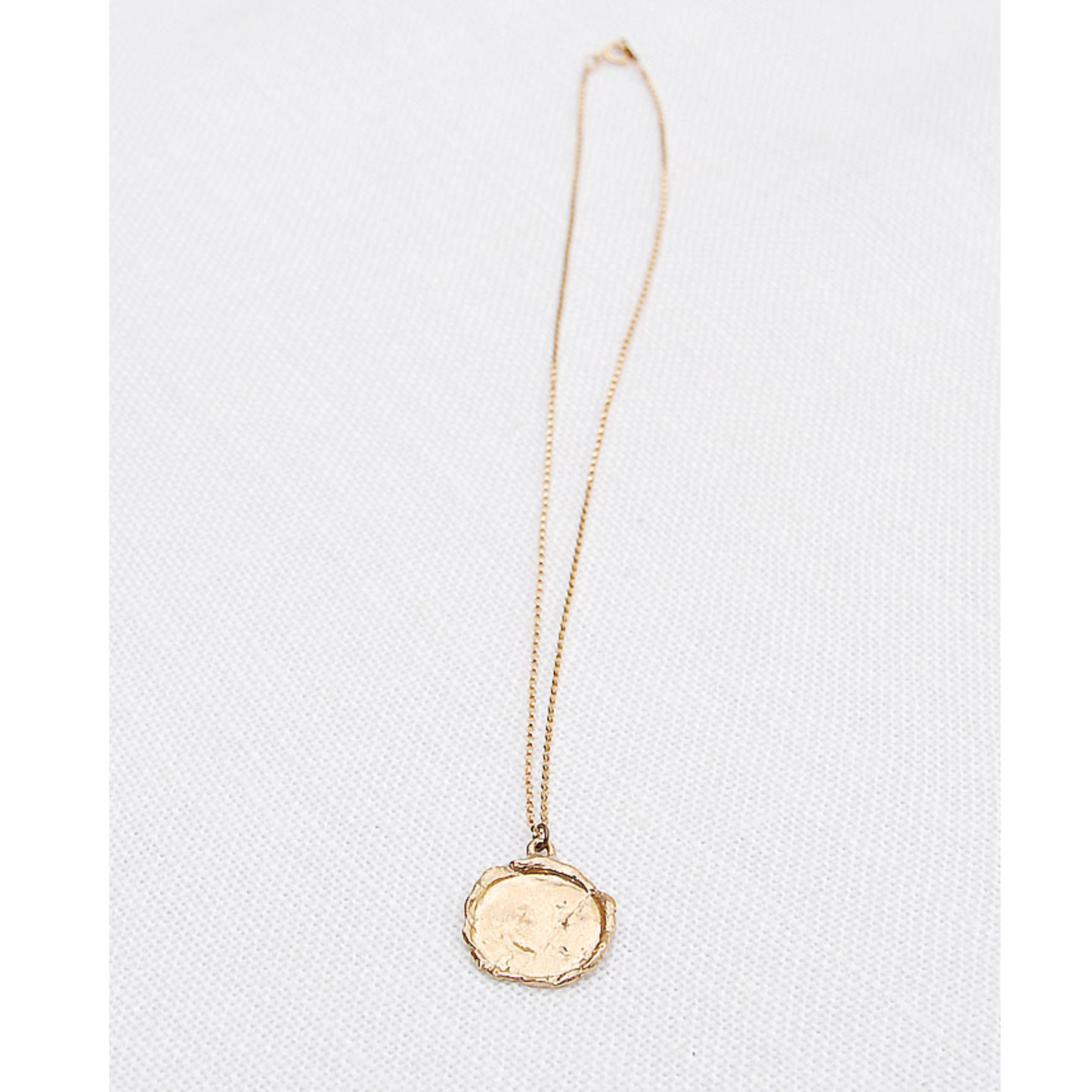 Medallion I Necklace