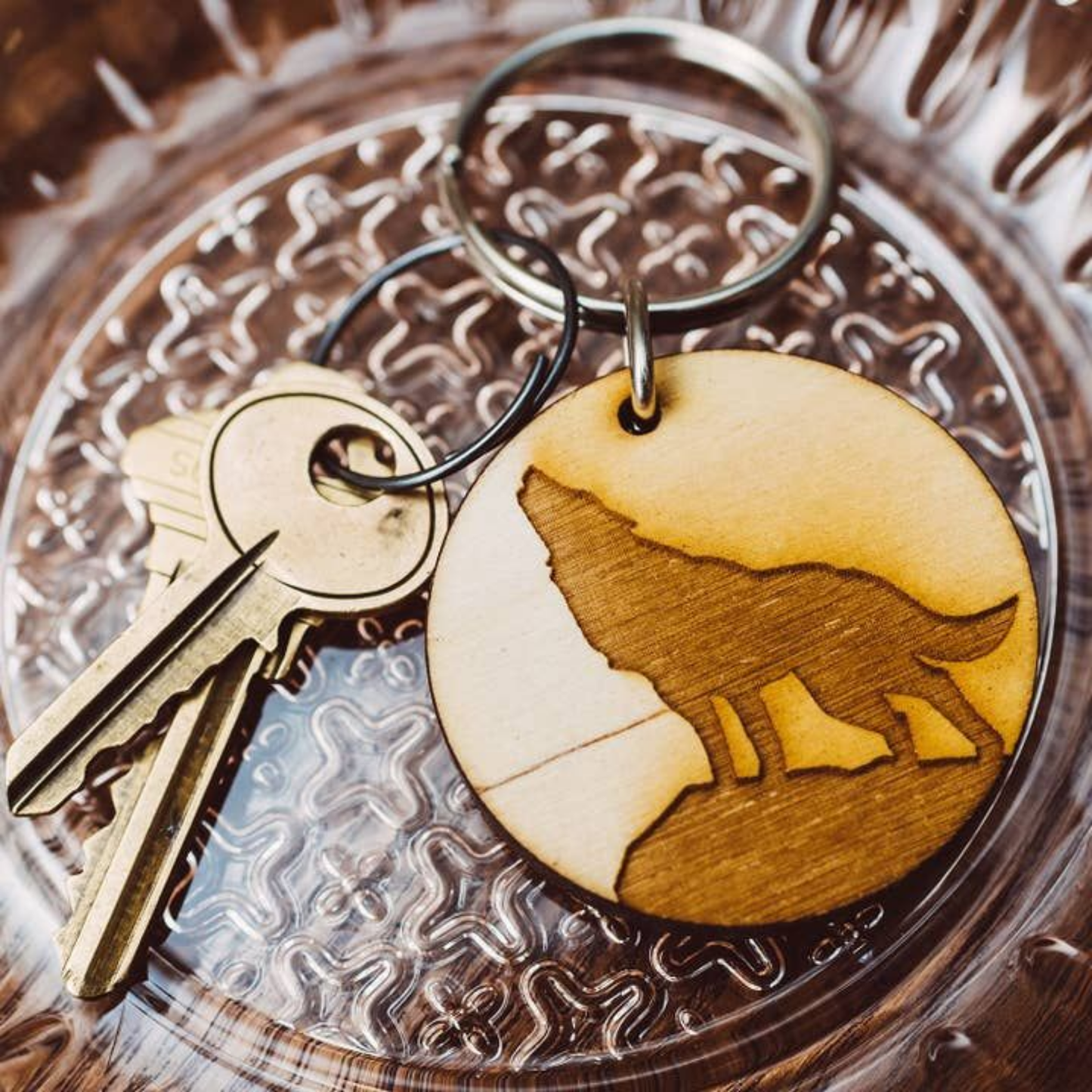Howling Wolf Wooden Keychain