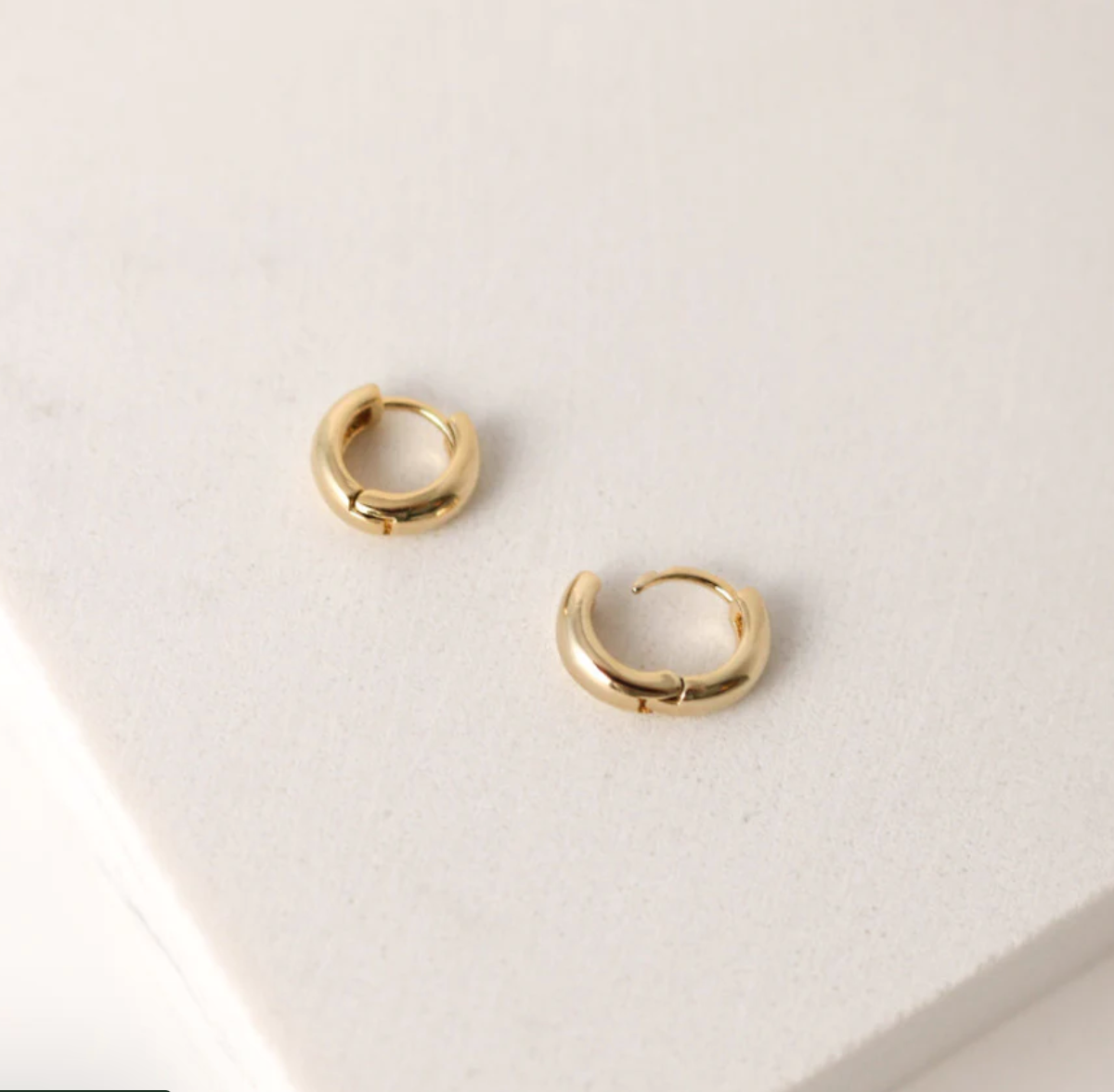Bea Huggie Hoop Earrings