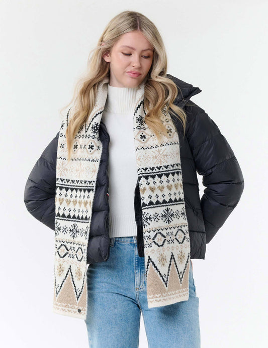 Knitted Scarf Norwegian Pattern Powder