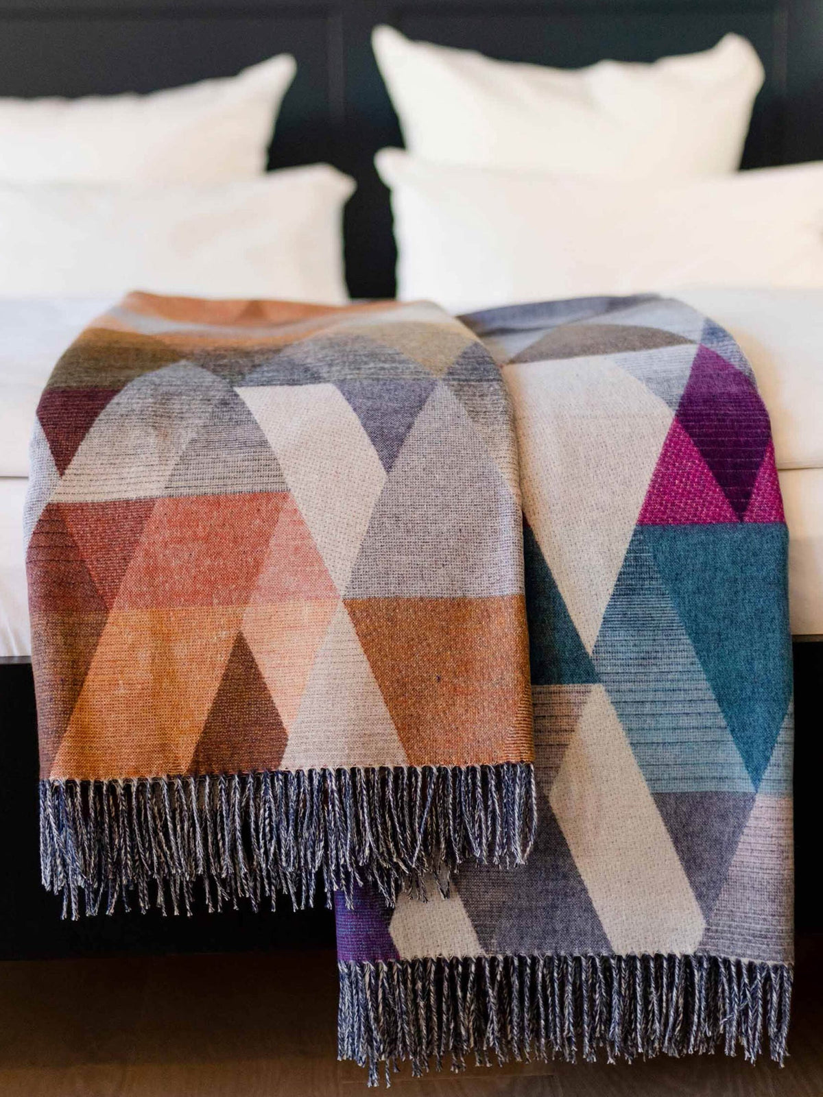 Cashmink Blanket Triangle Camel