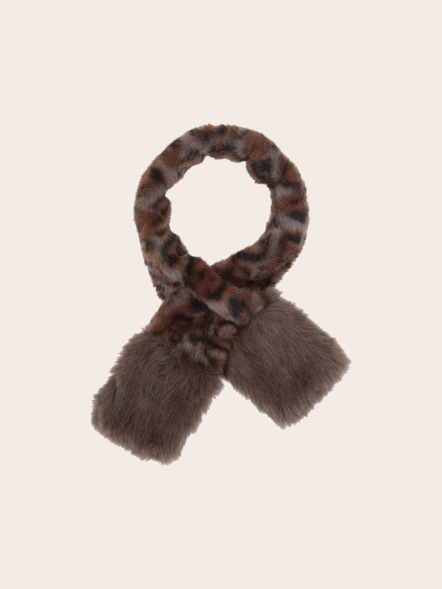 Faux Fur Leopard Print Scarf