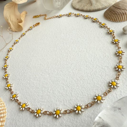 "Daisy Jane" Flower Chain Necklace