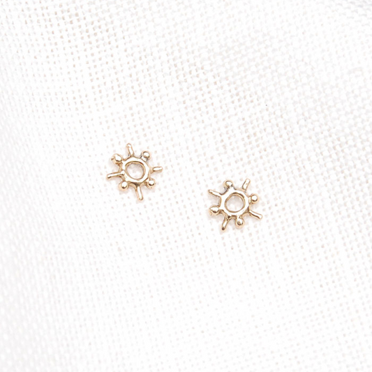 Nomad Studs
