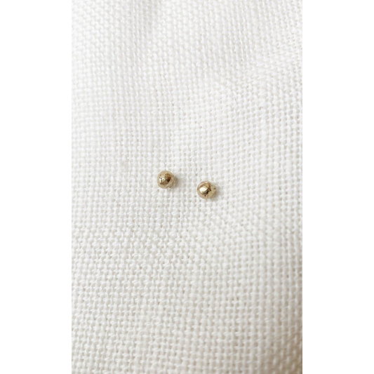 Pebble Mini Studs