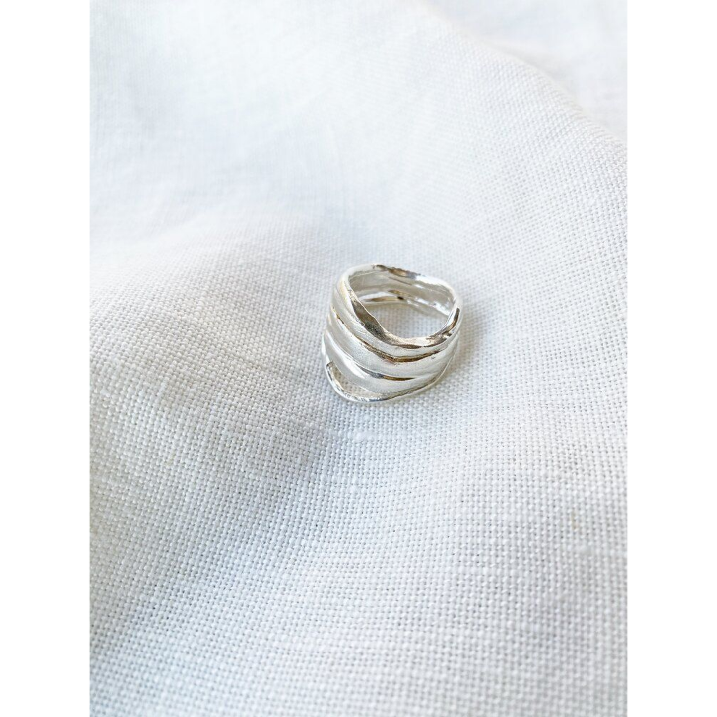 Element Ring