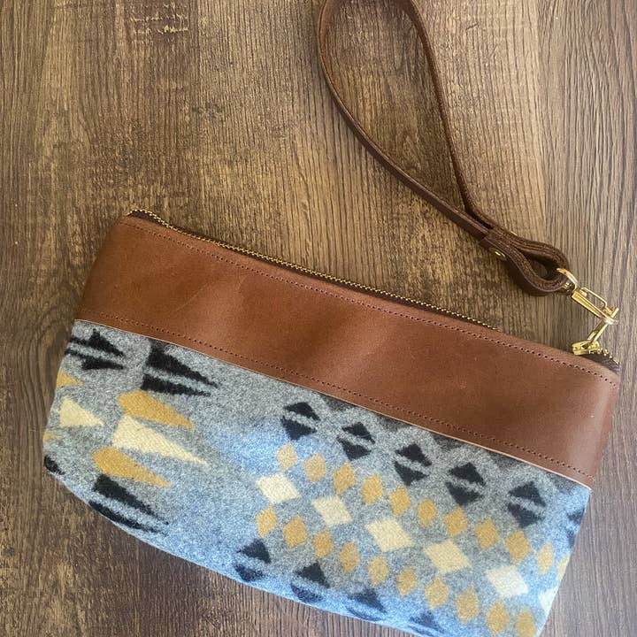 Orion Journey Pouch