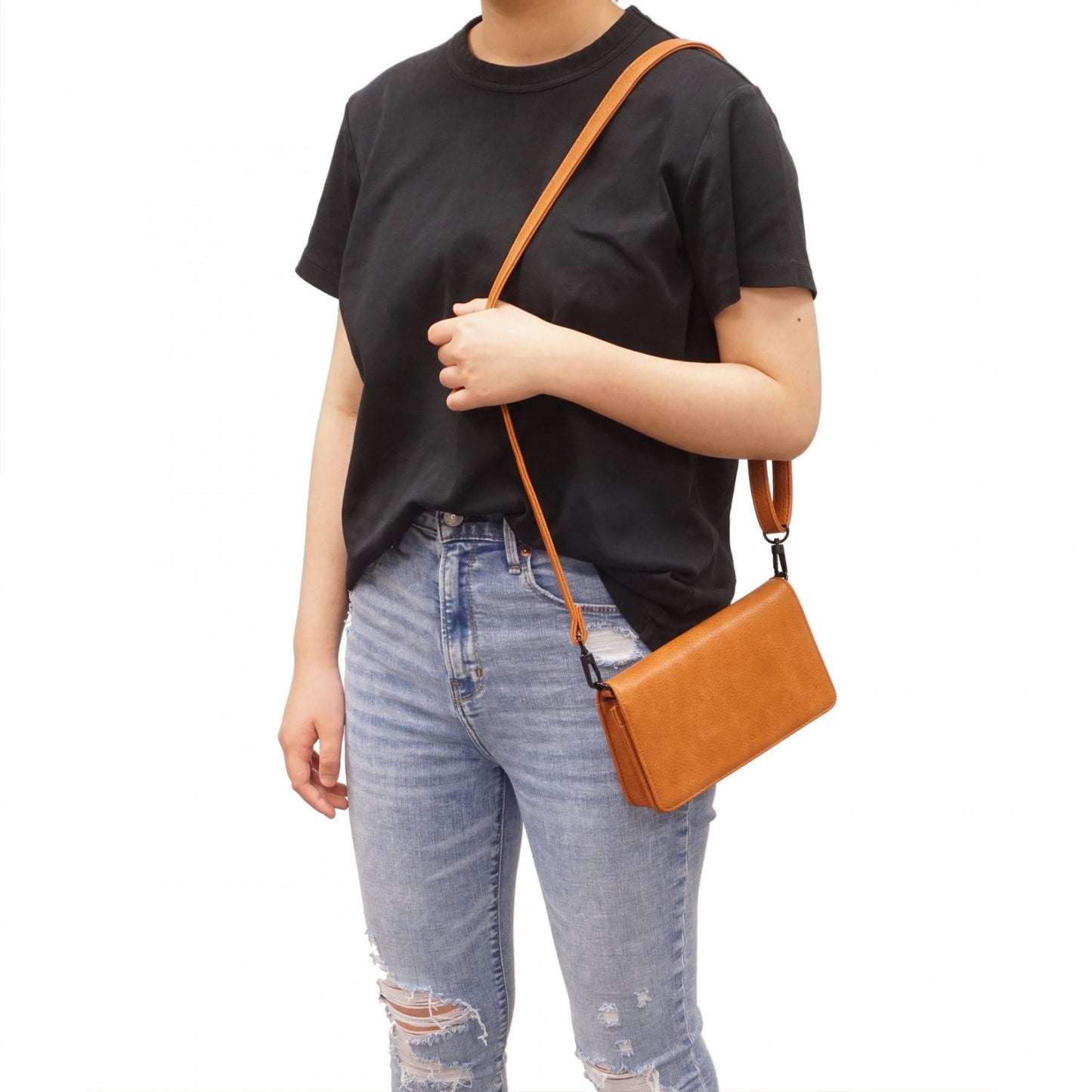 Rosina Crossbody Wallet